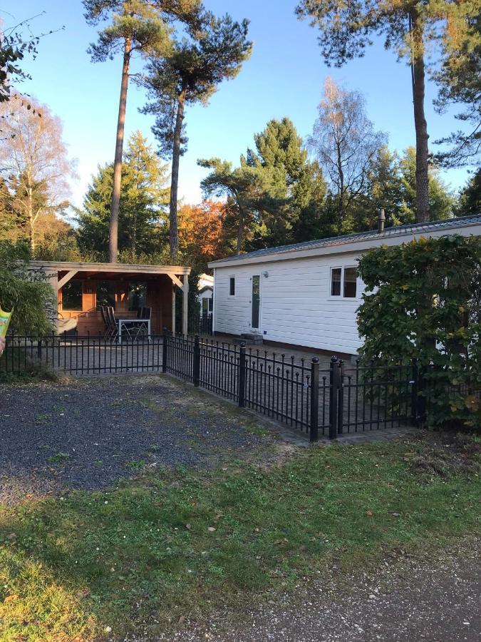 Chalet Bosrand 42 Park Veluwshof 6 P Hoenderloo Extérieur photo